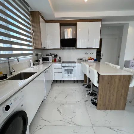 4seasons Sea Star Apartment *